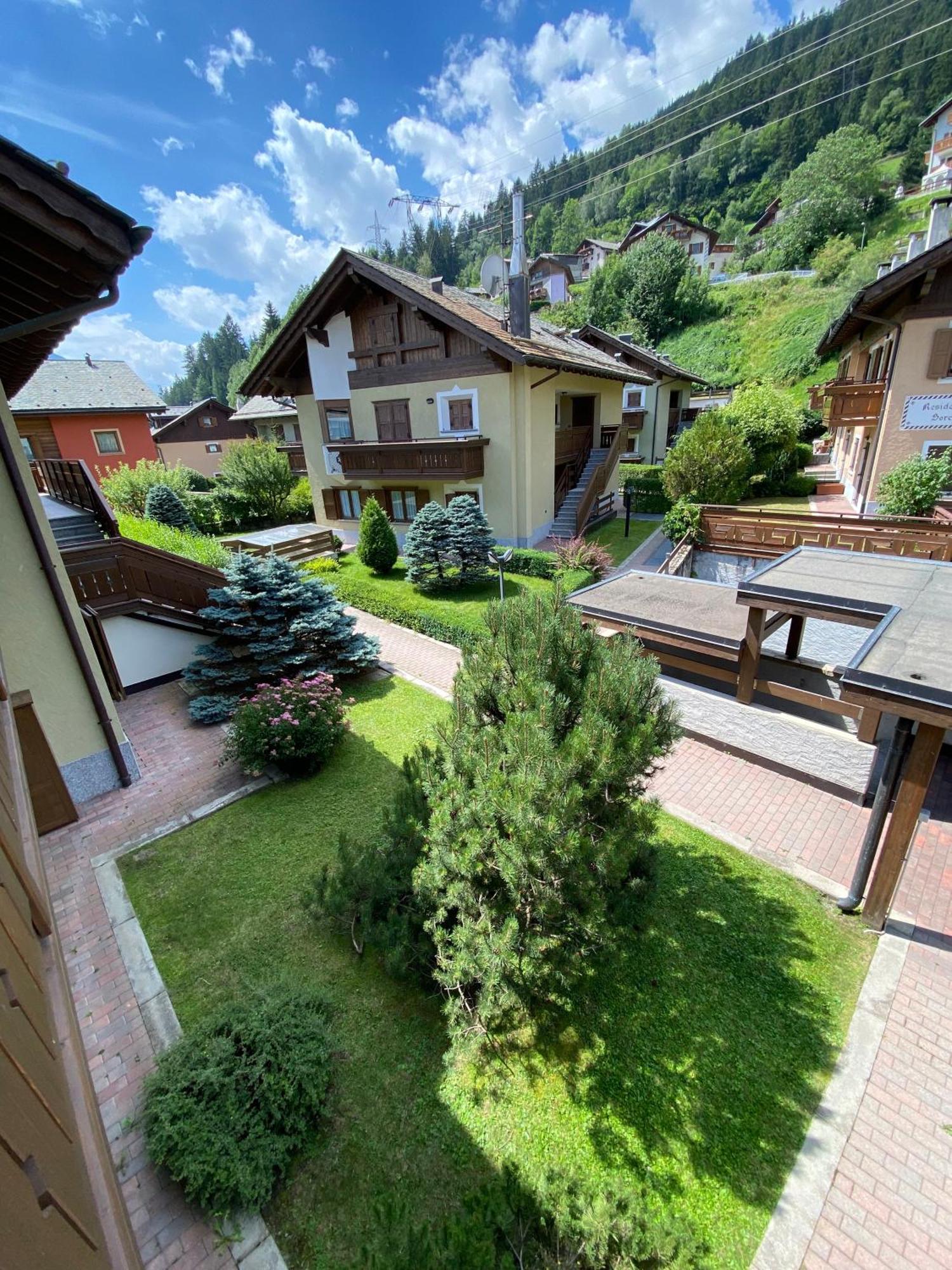 Appartamento In Residence Santa Lucia بورمْيو المظهر الخارجي الصورة
